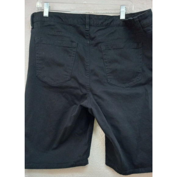 Jones New York Jeans Lexington Bermuda Short‎ Plus Size 18W Black 38x11 - Picture 9 of 10